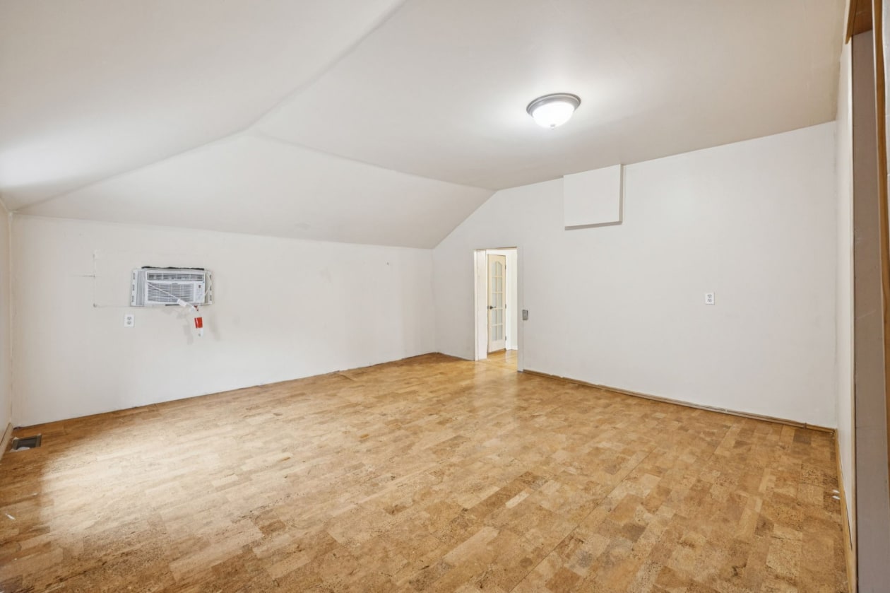 Chambre à coucher principale — 1712, Ch. du Lac-des-Loups, Pontiac, J0X2V0, Pontiac