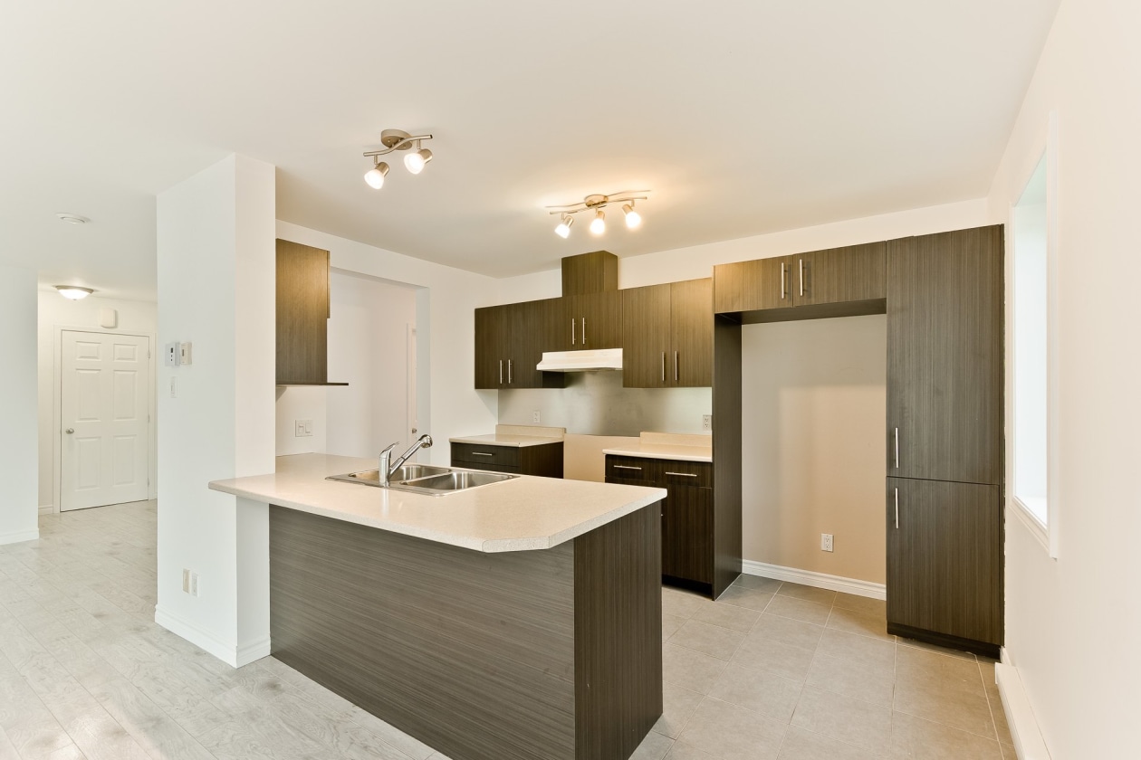 Photo 2 — 213 Rue Darche, Sherbrooke