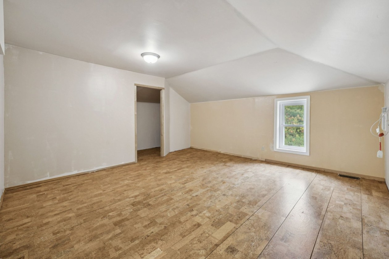 Chambre à coucher principale — 1712, Ch. du Lac-des-Loups, Pontiac, J0X2V0, Pontiac