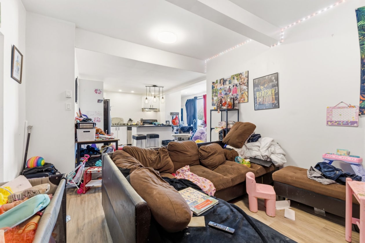 Salon — 360 Rue Du Vigneau, Gatineau