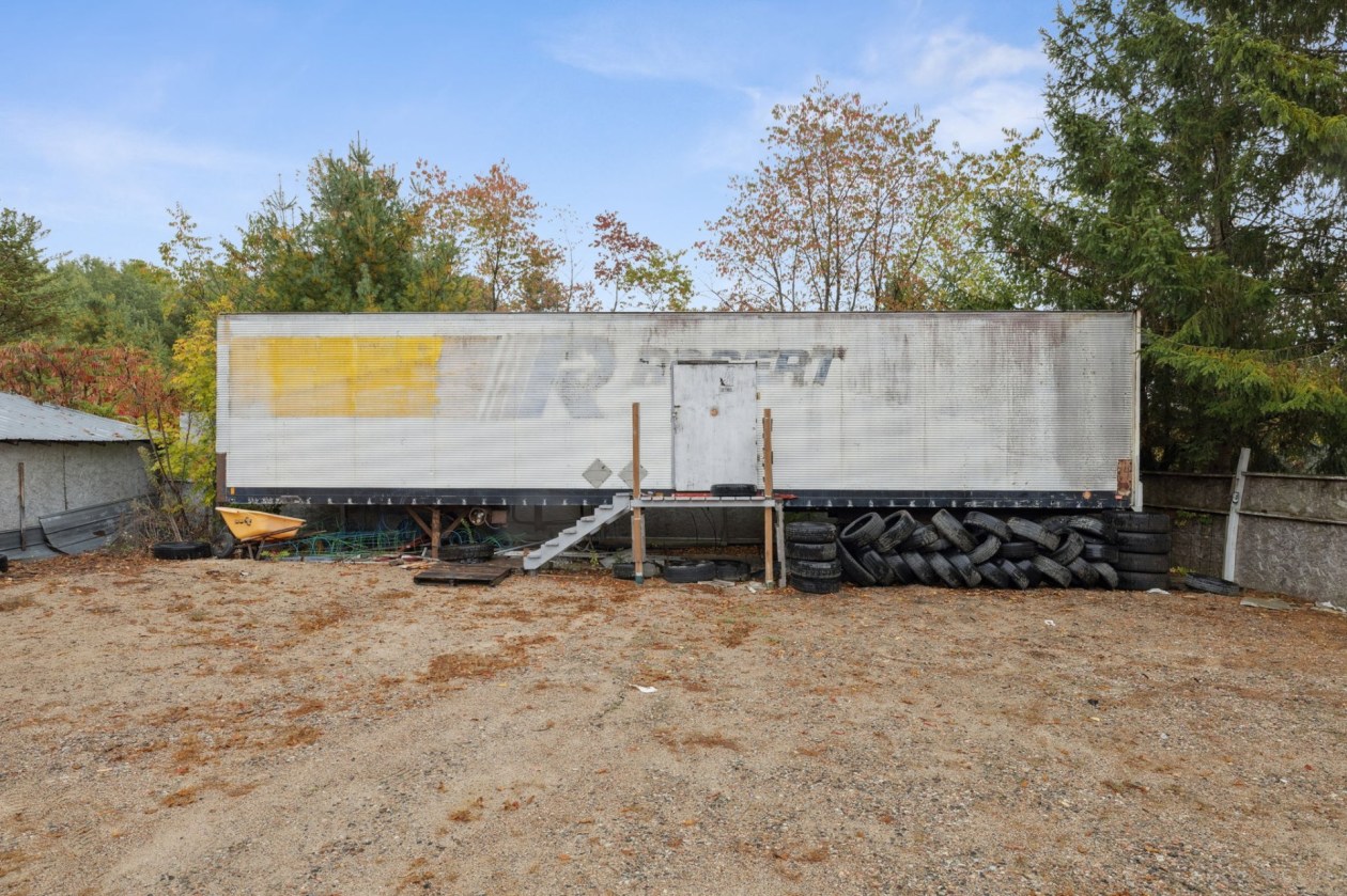 Rangement — 1712, Ch. du Lac-des-Loups, Pontiac, J0X2V0, Pontiac
