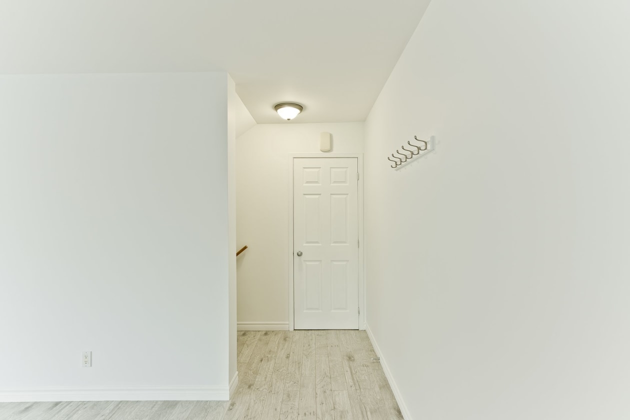 Corridor — 213 Rue Darche, Sherbrooke