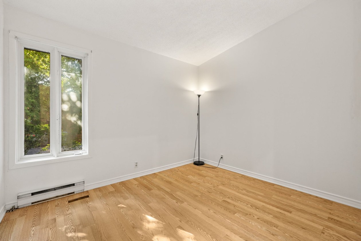 Chambre à coucher — 244 Av. du Bois-Franc, Gatineau
