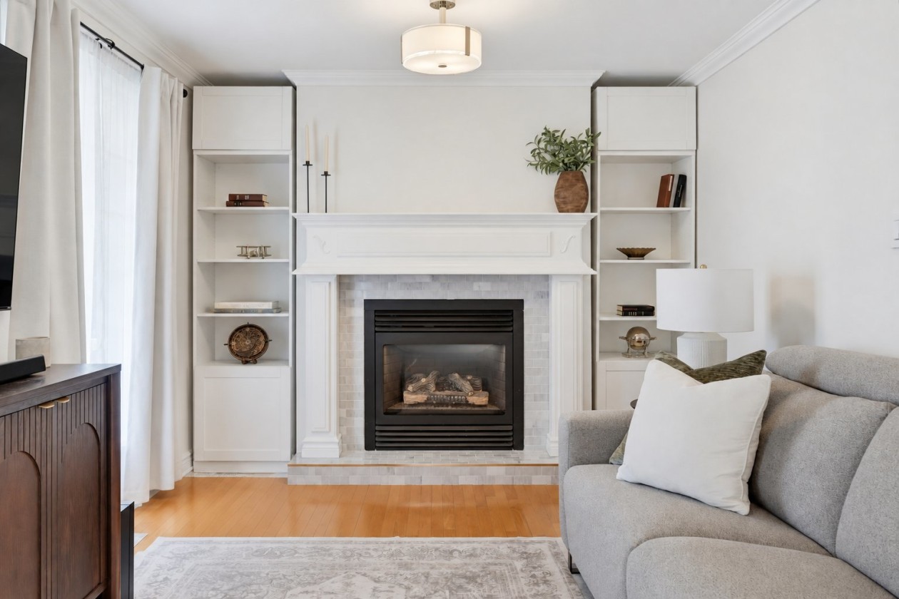 Salon — 19, Rue Pierre-Papin, Gatineau (Gatineau), J8T3X6, Gatineau (Gatineau)