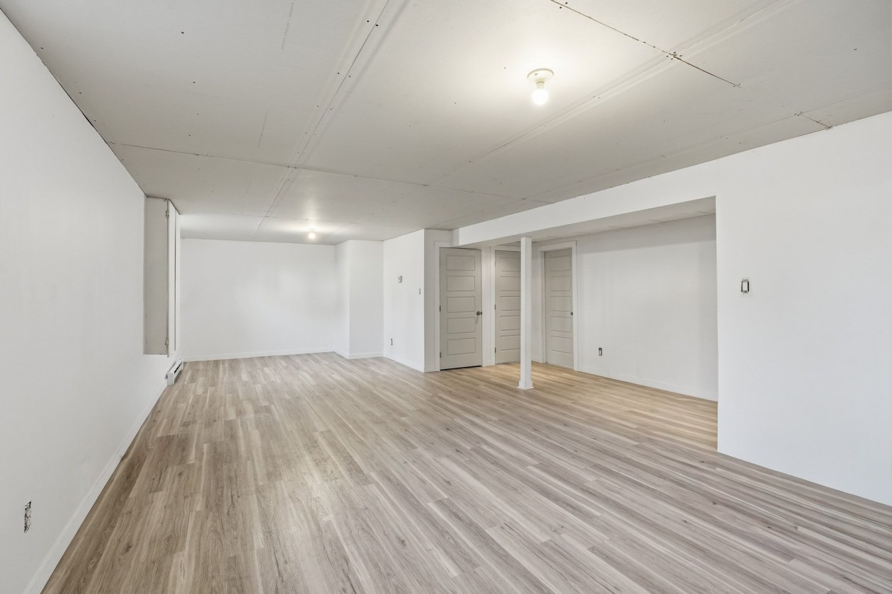 Salle familiale — 685 Ch. du 6e-Rang, Val-des-Monts