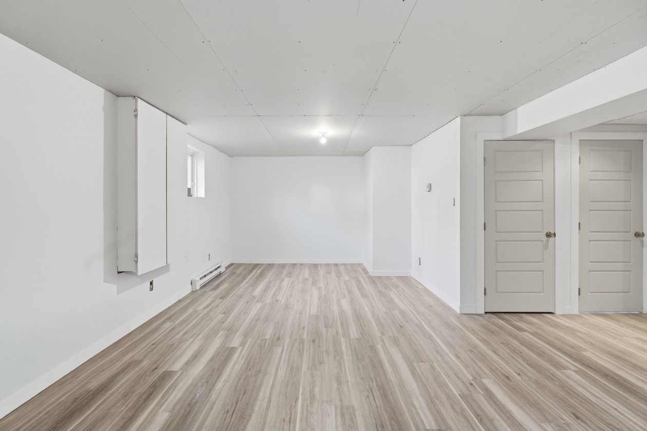 Salle familiale — 685 Ch. du 6e-Rang, Val-des-Monts