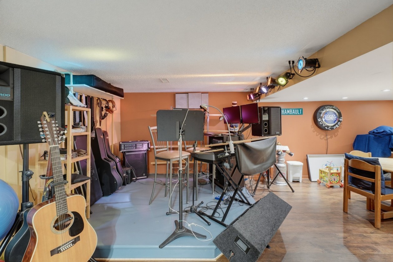 Salle familiale — 19, Rue Pierre-Papin, Gatineau (Gatineau), J8T3X6, Gatineau (Gatineau)