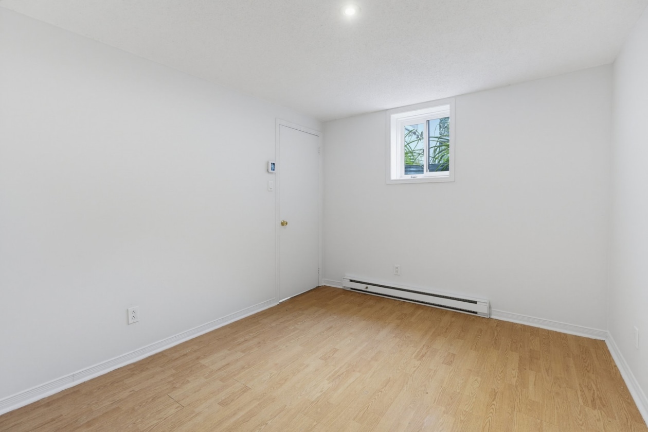 Chambre à coucher — 535 Route 309, Val-des-Bois