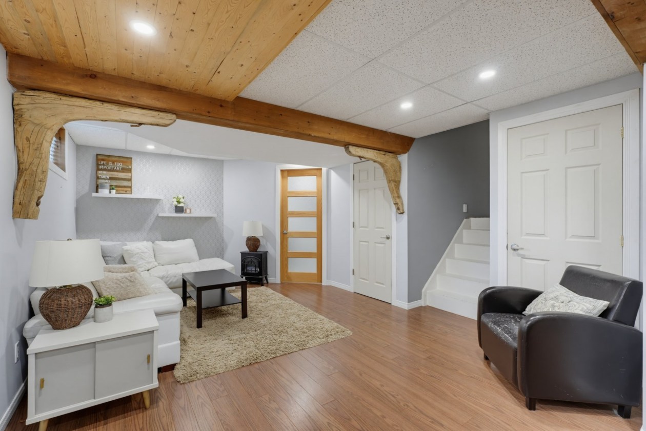 Salle familiale — 678 Rue A.-Gibeault, Gatineau