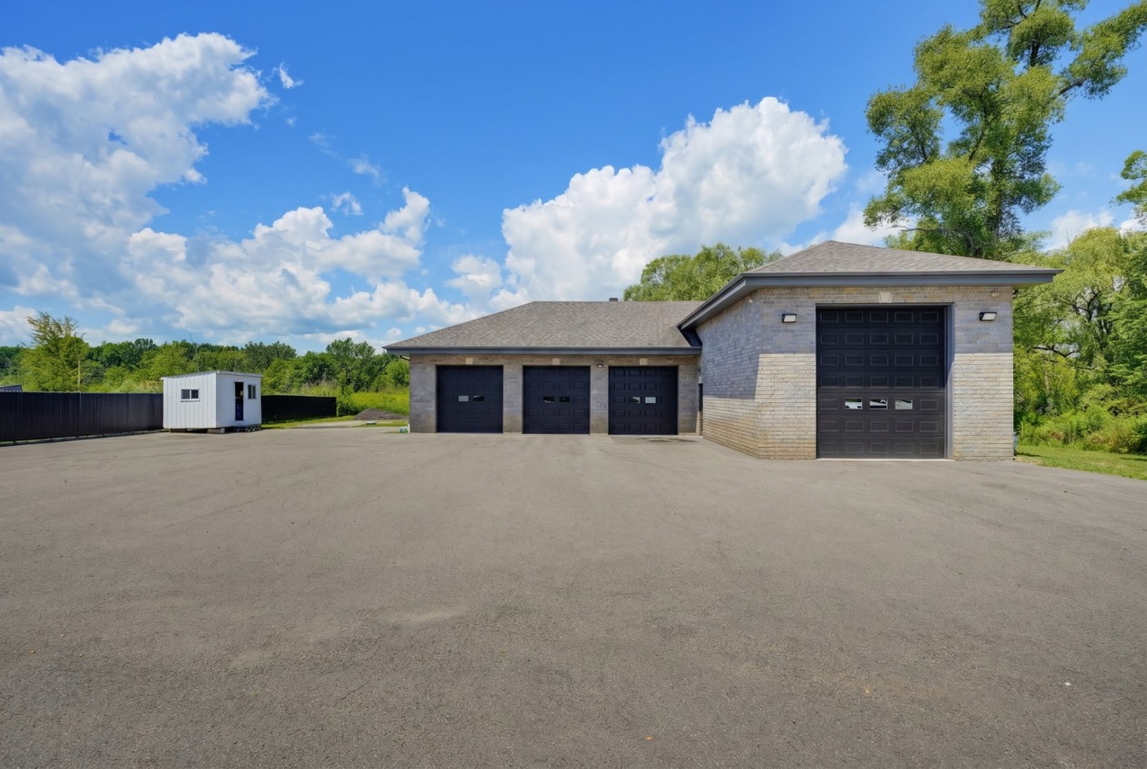 Garage — 357, Ch. du Fer-à-Cheval, Gatineau (Masson-Angers), J8L1M8, Gatineau (Masson-Angers)