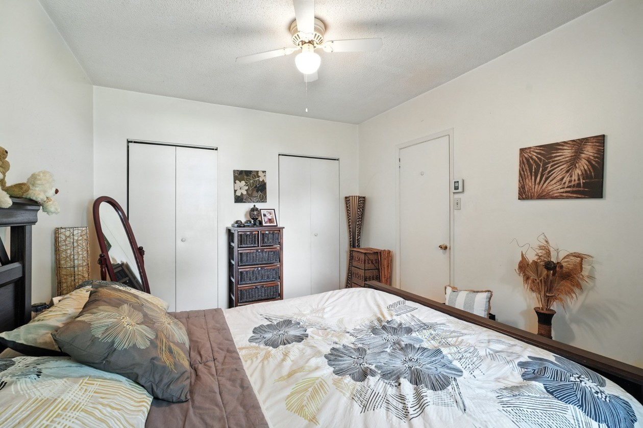 Chambre à coucher — 535 Route 309, Val-des-Bois