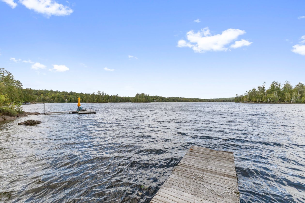 Bord de l'eau — 68 Ch. Paul, Sainte-Thérèse-de-la-Gatineau