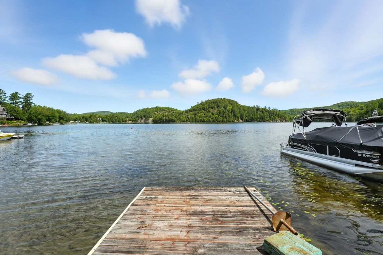 Bord de l'eau — 1266, Route Principale, Val-des-Monts, J8N2K6, Val-des-Monts