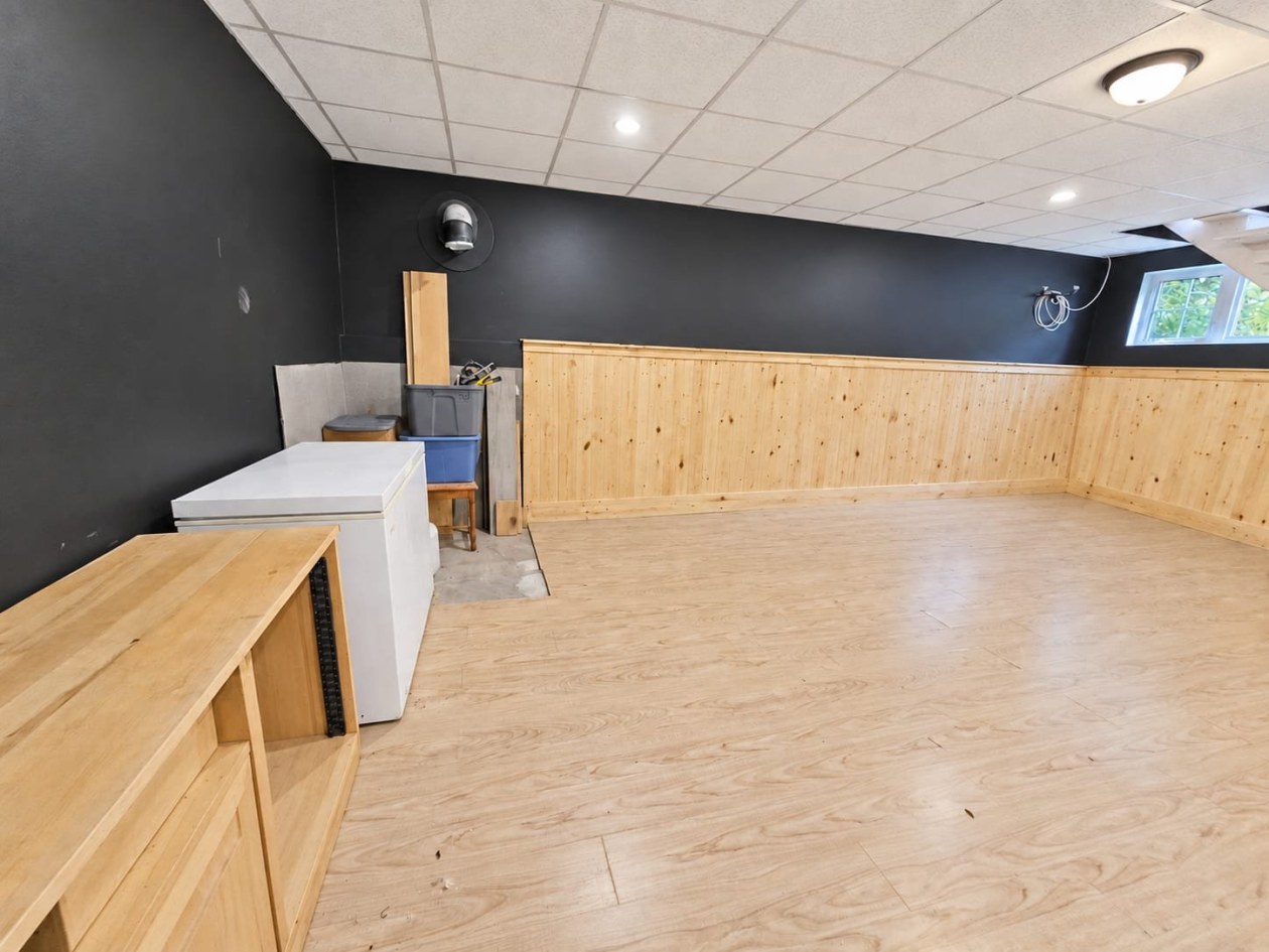 Salle familiale — 154, Rue de la Montagne, Hébertville, G8N1M3, Hébertville