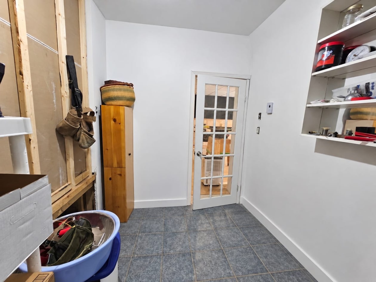 Rangement — 154, Rue de la Montagne, Hébertville, G8N1M3, Hébertville