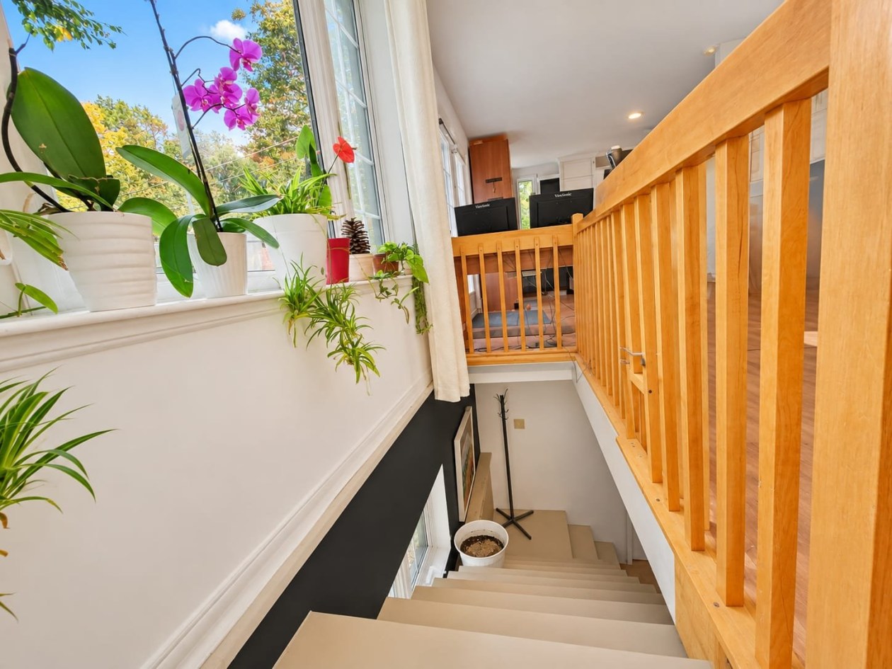 Escalier — 154, Rue de la Montagne, Hébertville, G8N1M3, Hébertville