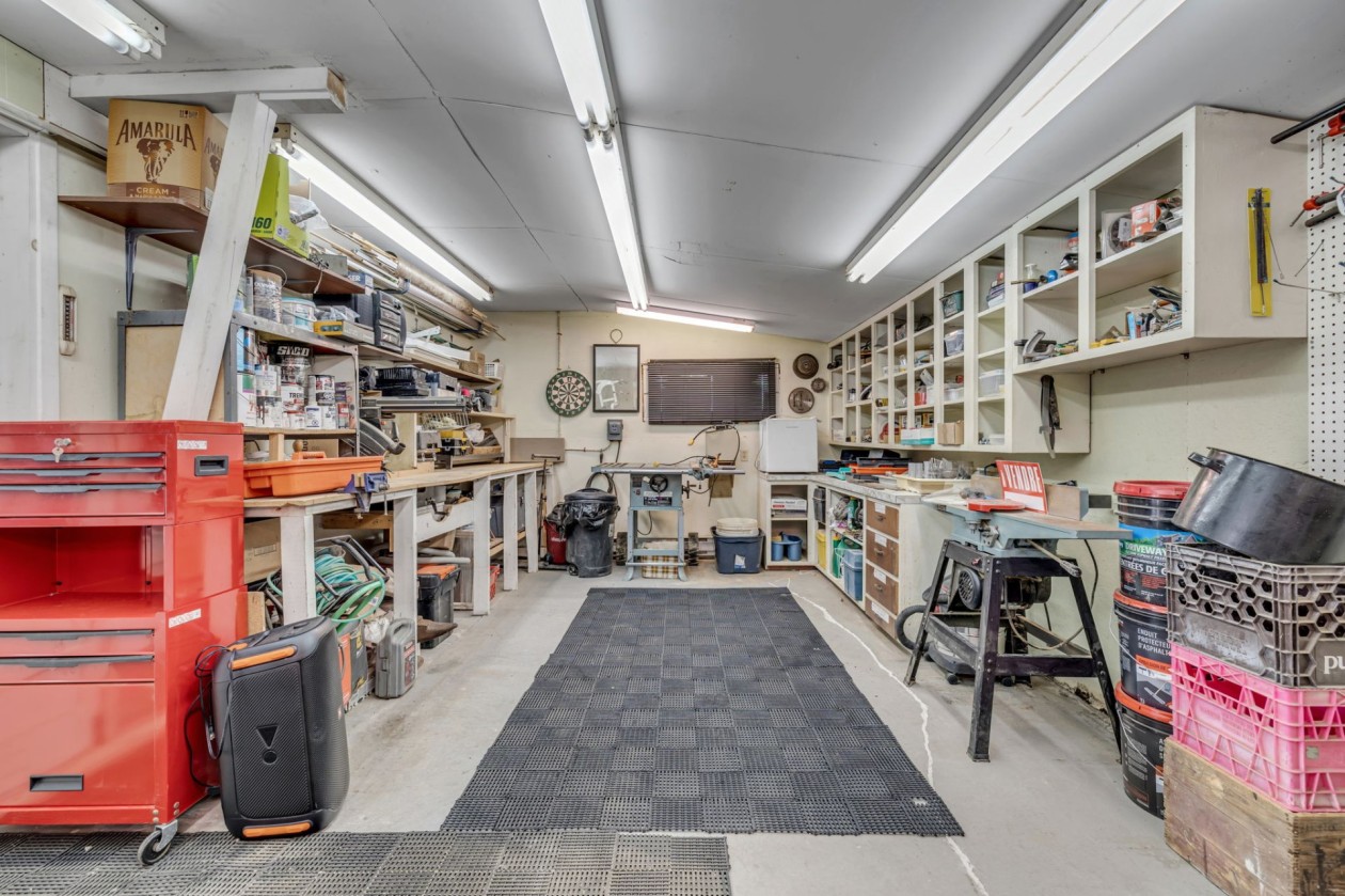 Garage — 2826 - 2834 Boul. Père-Lelièvre, Québec