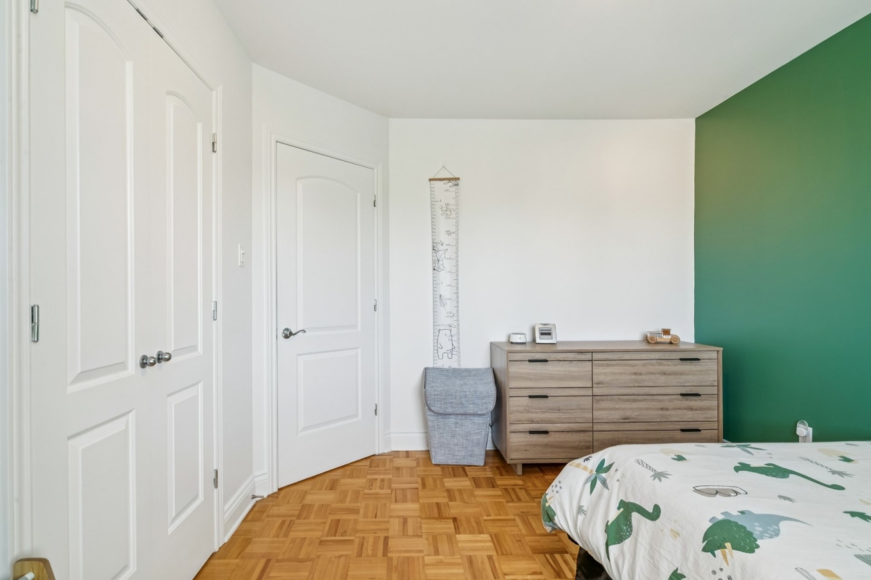 Chambre à coucher — 4472 Rue Stéphanie, Laval