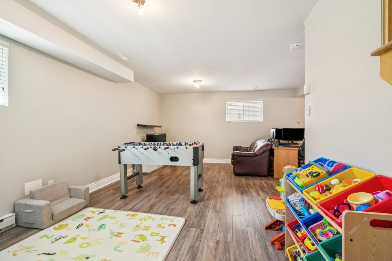 Sous-sol — 4472 Rue Stéphanie, Laval