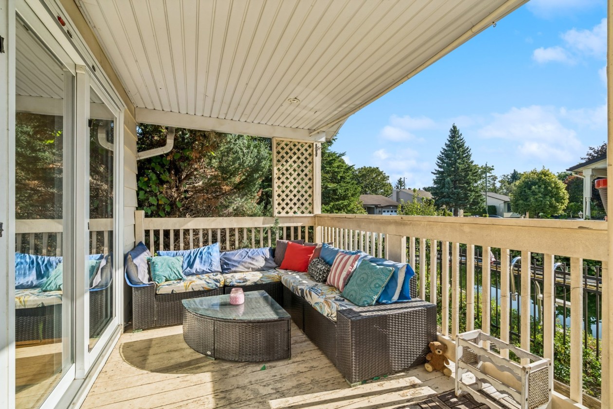 Terrasse — 886 Rue des Jardins, Sainte-Julie
