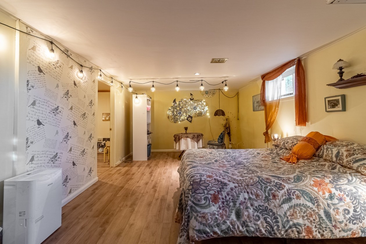 Salle familiale — 862 Rue Arpin, Rimouski