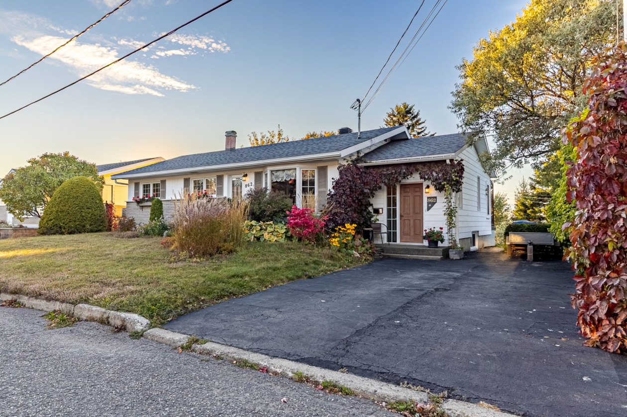 Façade — 862 Rue Arpin, Rimouski