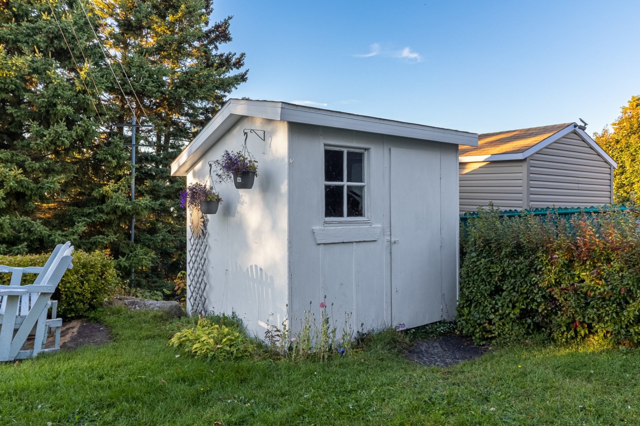 Remise — 862 Rue Arpin, Rimouski