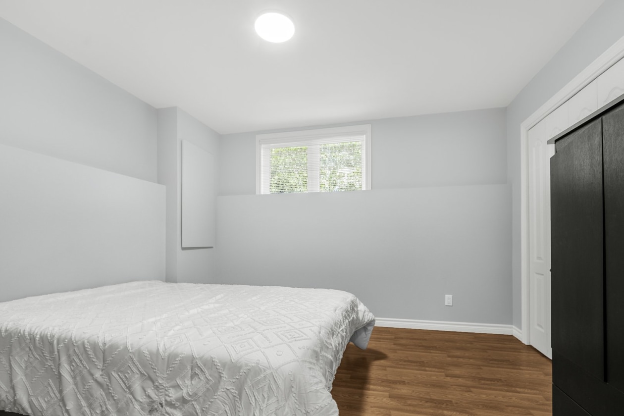 Chambre à coucher — 1048 Rue de Narbonne, Lévis