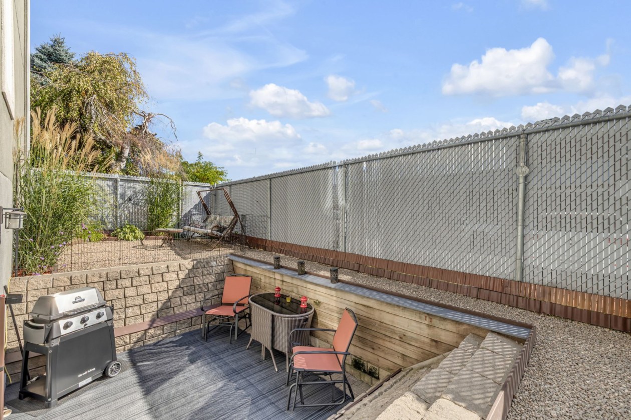 Terrasse — 4 - 4C Rue St-Exupéry, Québec