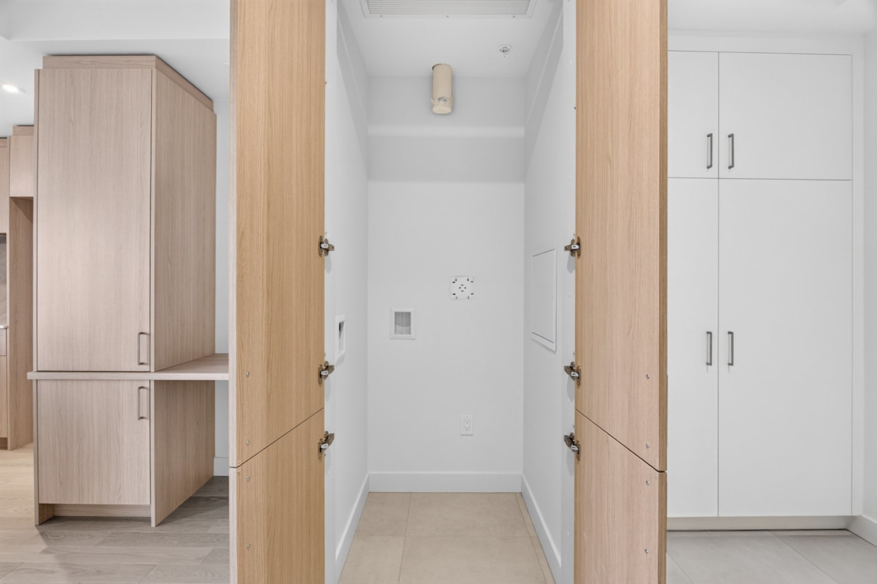 Salle de lavage — 1300 Av. de Germain-des-Prés, Québec