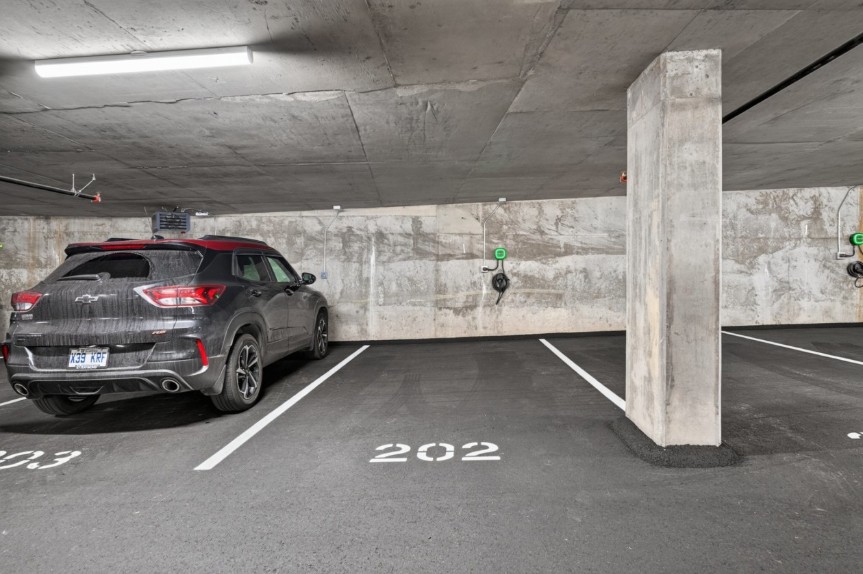 Photo 24 — 1300 Av. de Germain-des-Prés, Québec