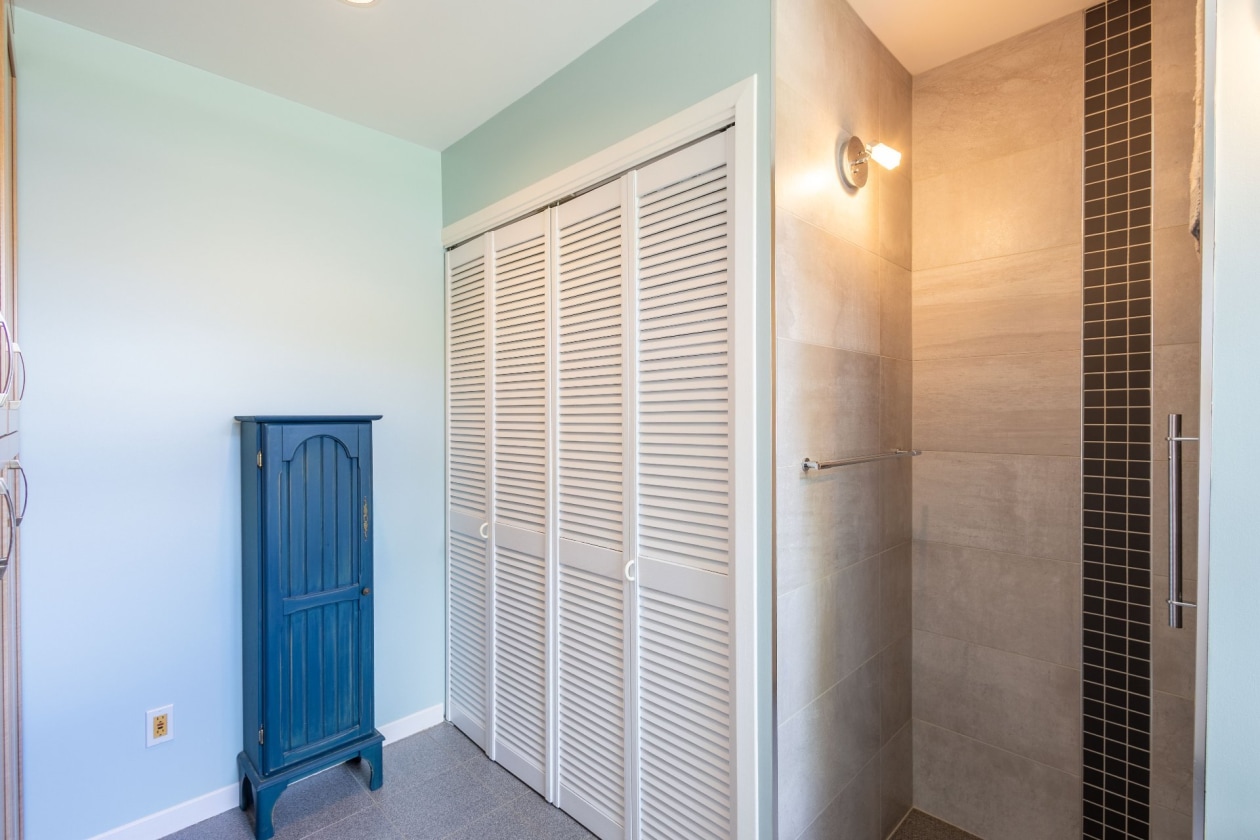 Salle de bains — 980 Rue de St-Jean-Chrysostome, Lévis