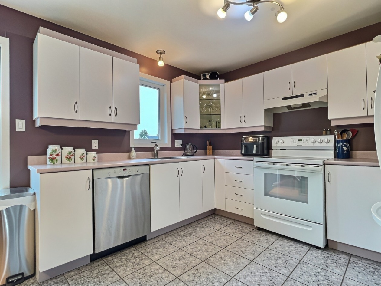 Photo 21 — 15 Rue Ross, Saint-Anaclet-de-Lessard