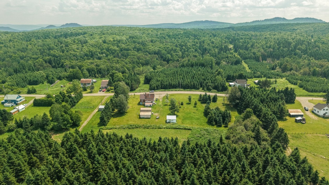 Vue d'ensemble — 64 8e Rang E., Biencourt