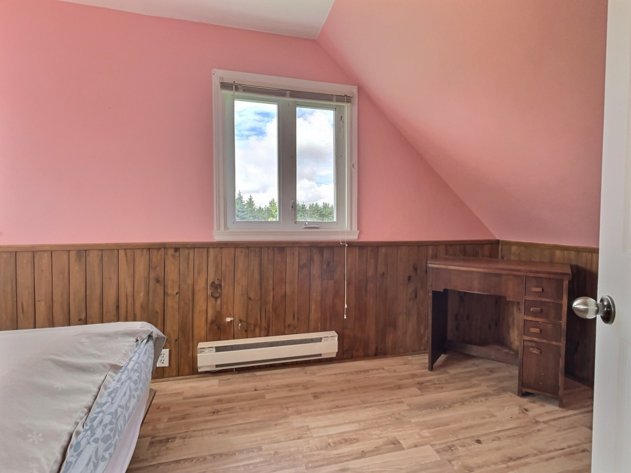 Chambre à coucher — 64 8e Rang E., Biencourt