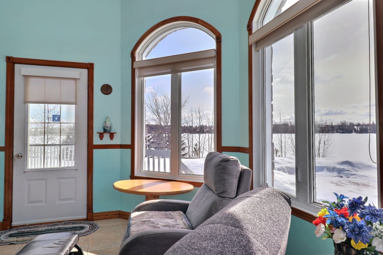 Boudoir — 444 Route 297, Saint-Noël