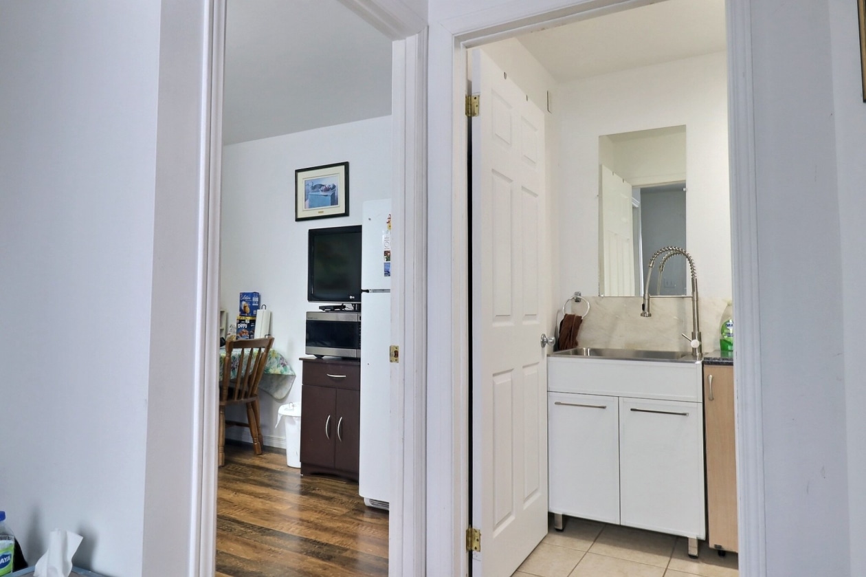 Photo 38 — 125 - 125C Rue Principale, Esprit-Saint