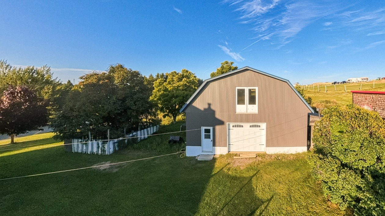 Garage — 15 5e Rang O., Saint-Joseph-de-Lepage