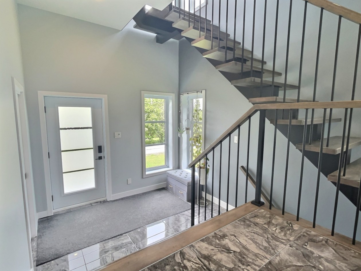 Hall d'entrée — 15 5e Rang O., Saint-Joseph-de-Lepage
