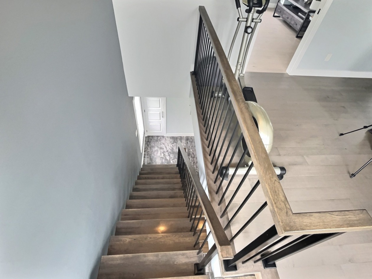 Escalier — 15 5e Rang O., Saint-Joseph-de-Lepage