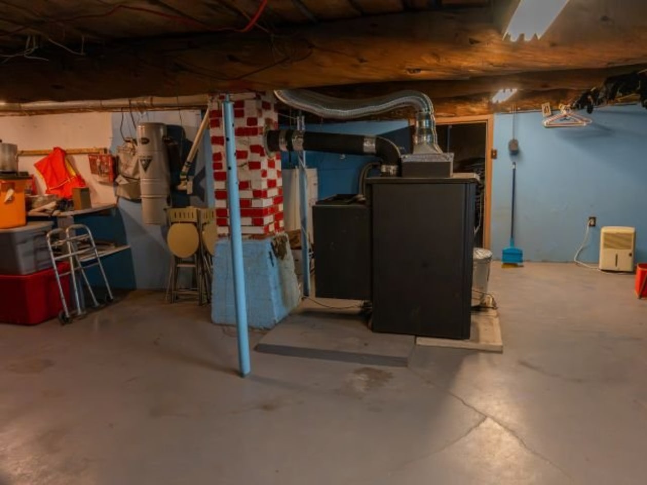 Sous-sol — 3326 Route 132 O., Saint-Ulric