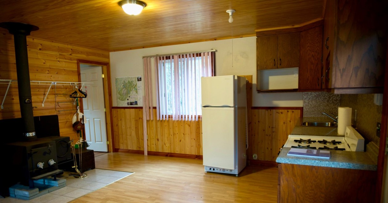 Salle à manger — 18 Lac Prime, Lac-Huron