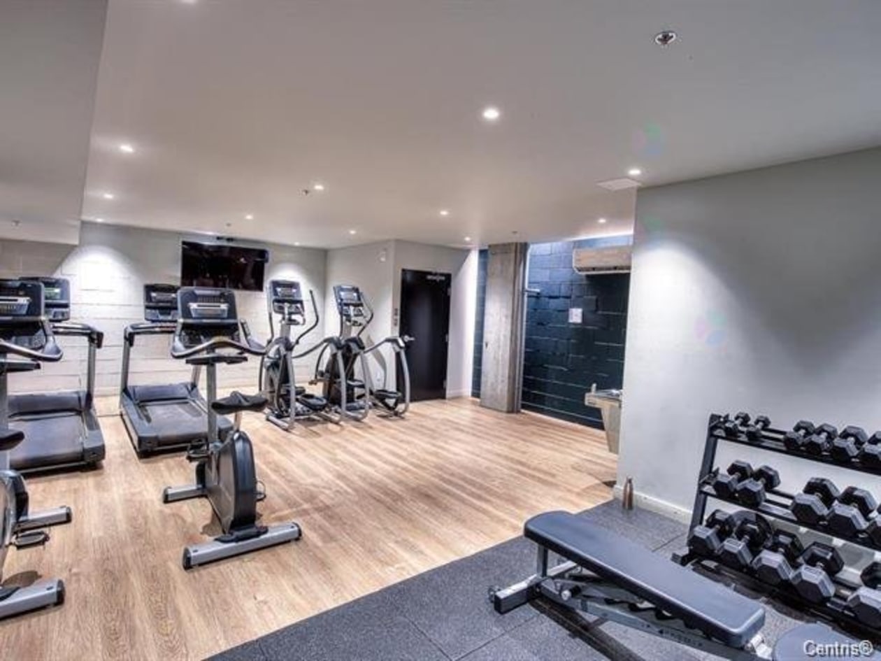 Salle d'exercice — 2180 Rue Ste-Catherine E., Montréal