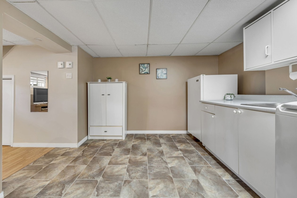Salle de lavage — 1685 Rue des Normands, Québec