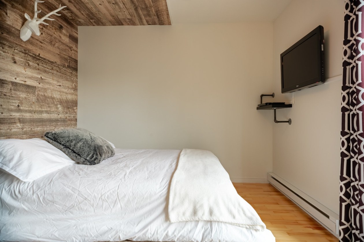 Chambre à coucher principale — 1169 Rue Principale, Saint-Ferdinand