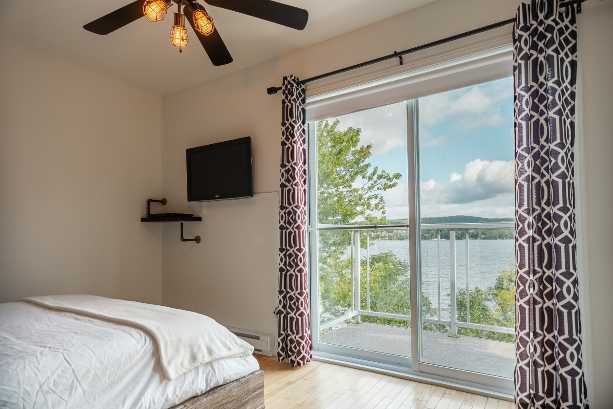 Chambre à coucher principale — 1169 Rue Principale, Saint-Ferdinand