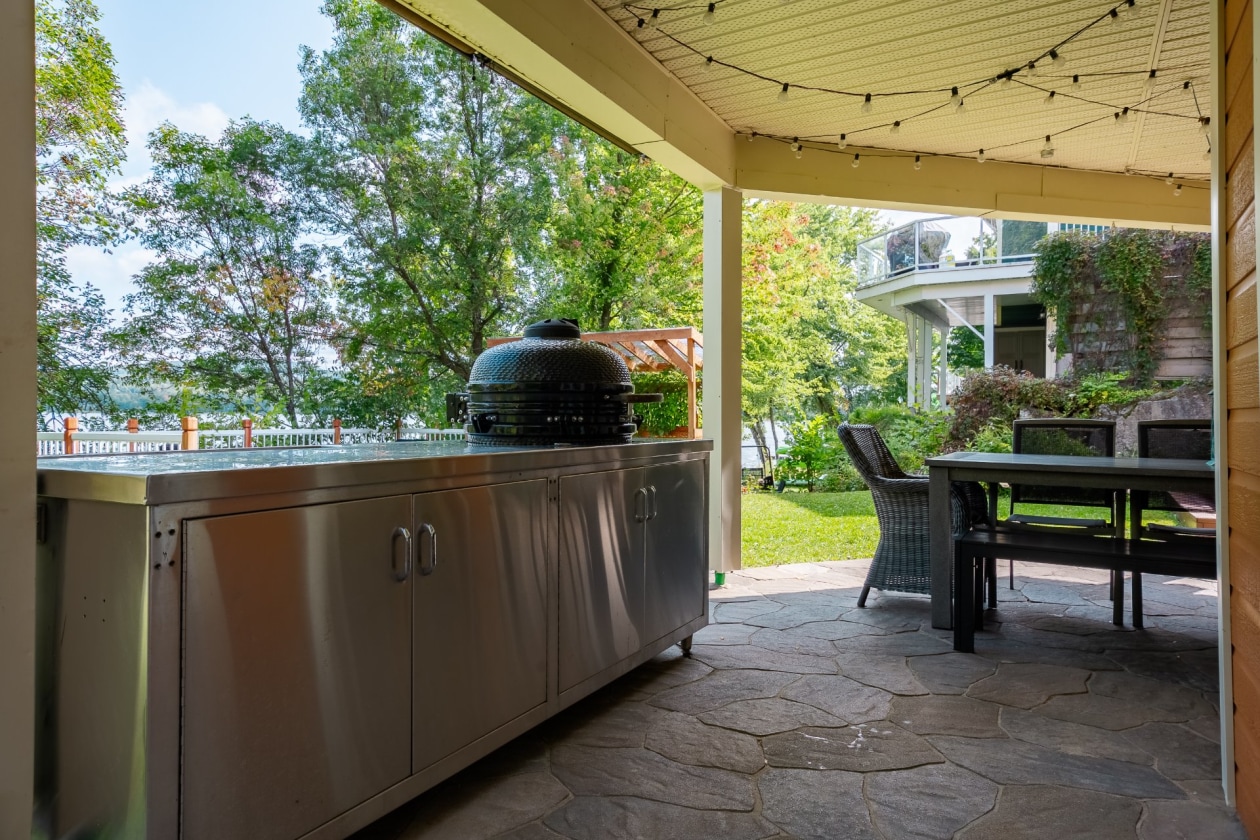Terrasse — 1169 Rue Principale, Saint-Ferdinand
