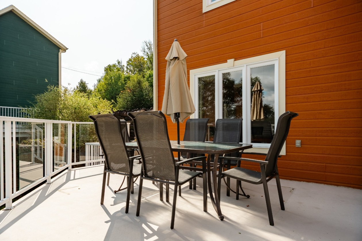 Terrasse — 1169 Rue Principale, Saint-Ferdinand