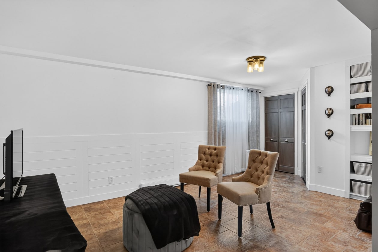 Salle familiale — 5965 Rue Lebel, Trois-Rivières