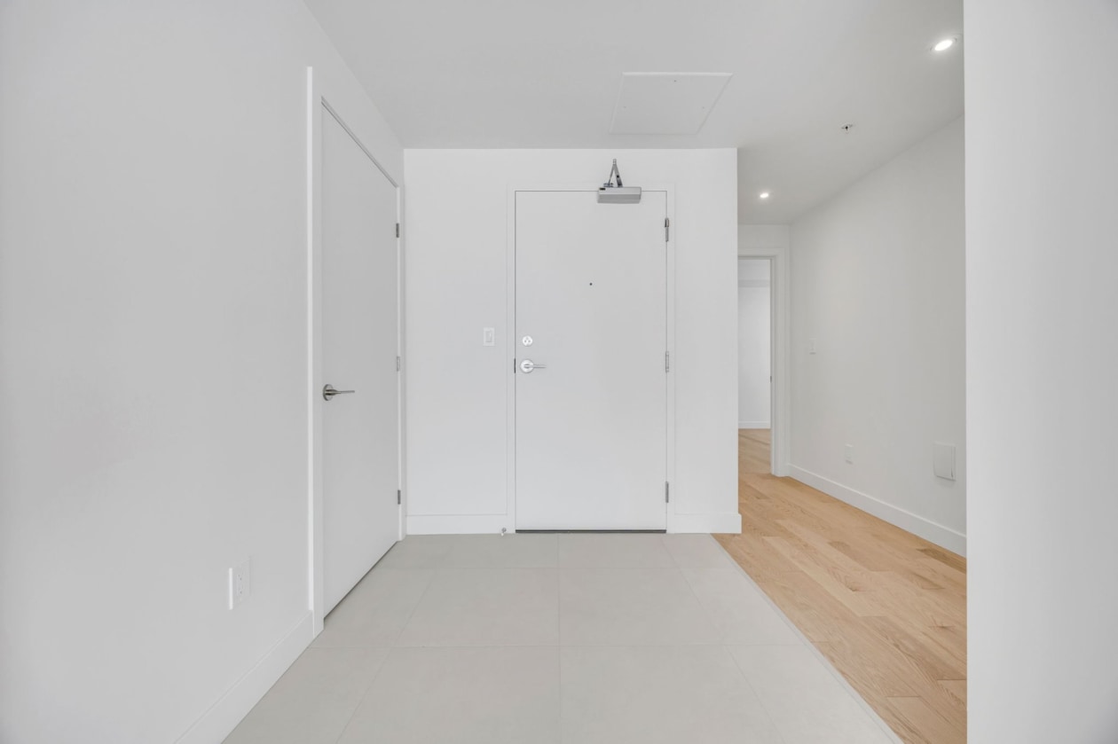 Hall d'entrée — 1300 Av. de Germain-des-Prés, Québec